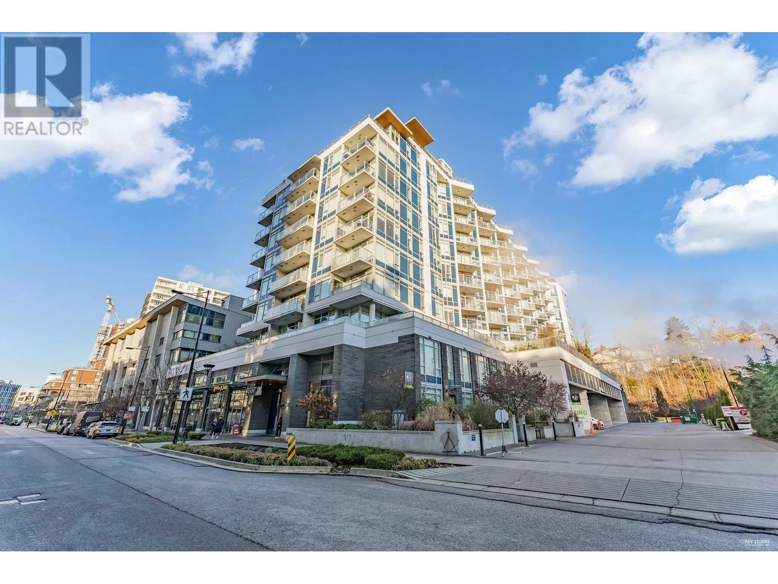 Apartment for rent: 608 3557 Sawmill Crescent, Vancouver, British Columbia V5S 0E2
