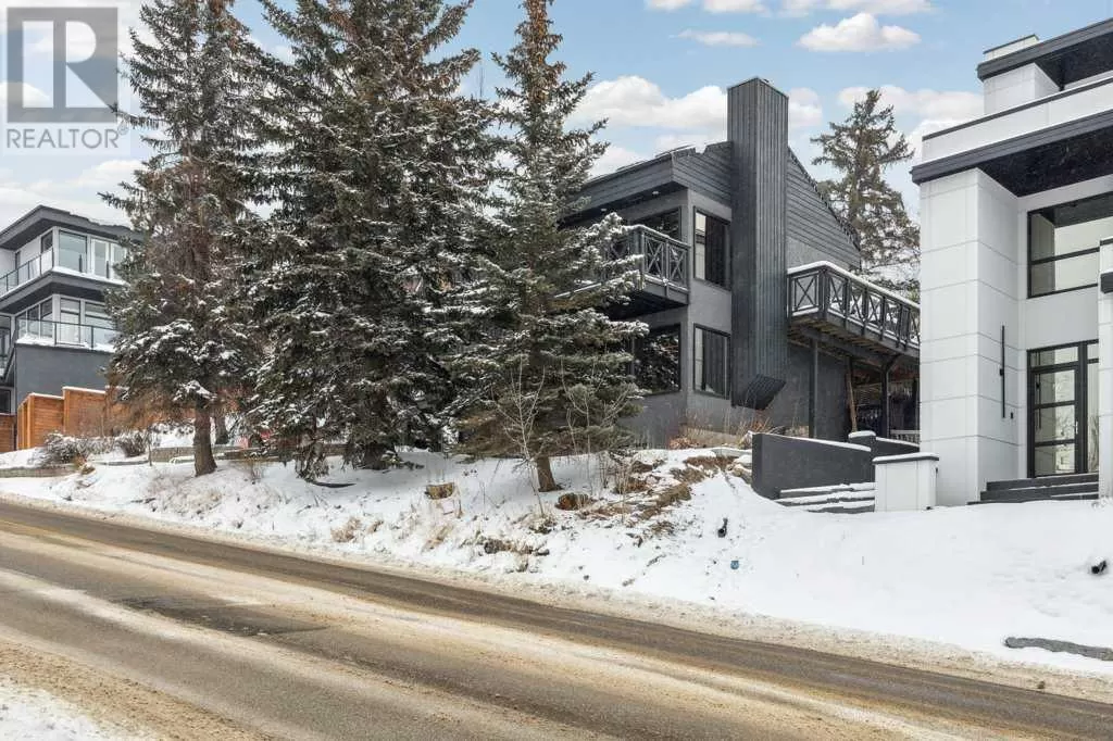 House for rent: 618 10 Street Ne, Calgary, Alberta T2E 4M9