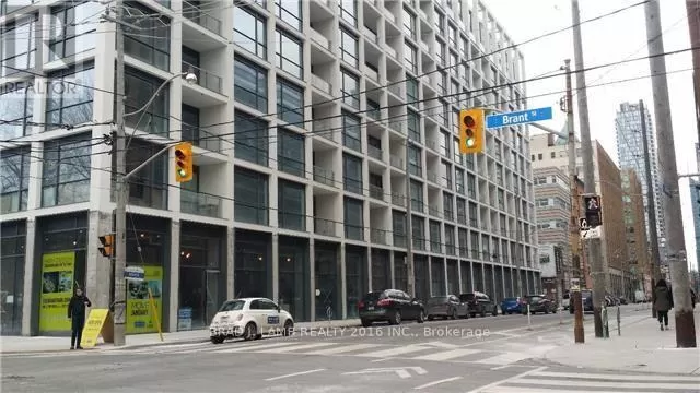 Apartment for rent: 618 - 39 Brant Street, Toronto, Ontario M5V 0M8