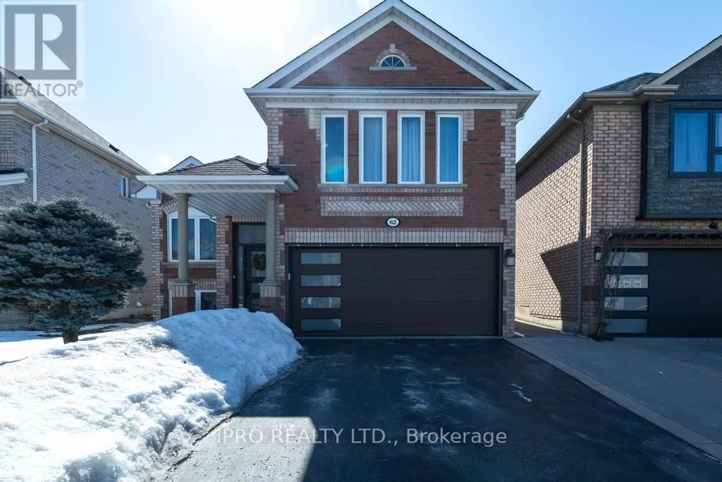 House for rent: 62 Masters Green Crescent, Brampton, Ontario L7A 3K5