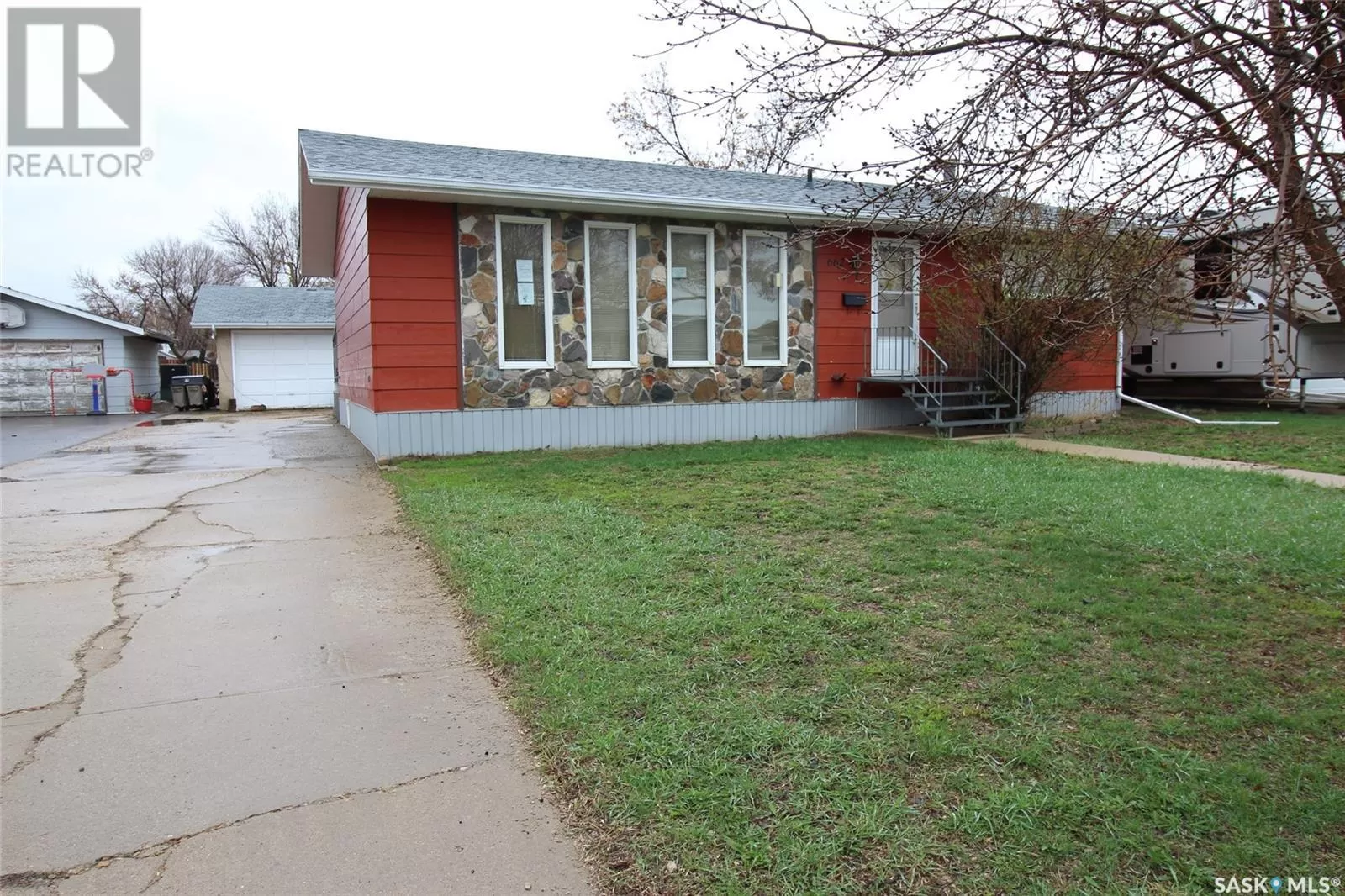 House for rent: 662 9th Street W, Shaunavon, Saskatchewan S0N 2M0