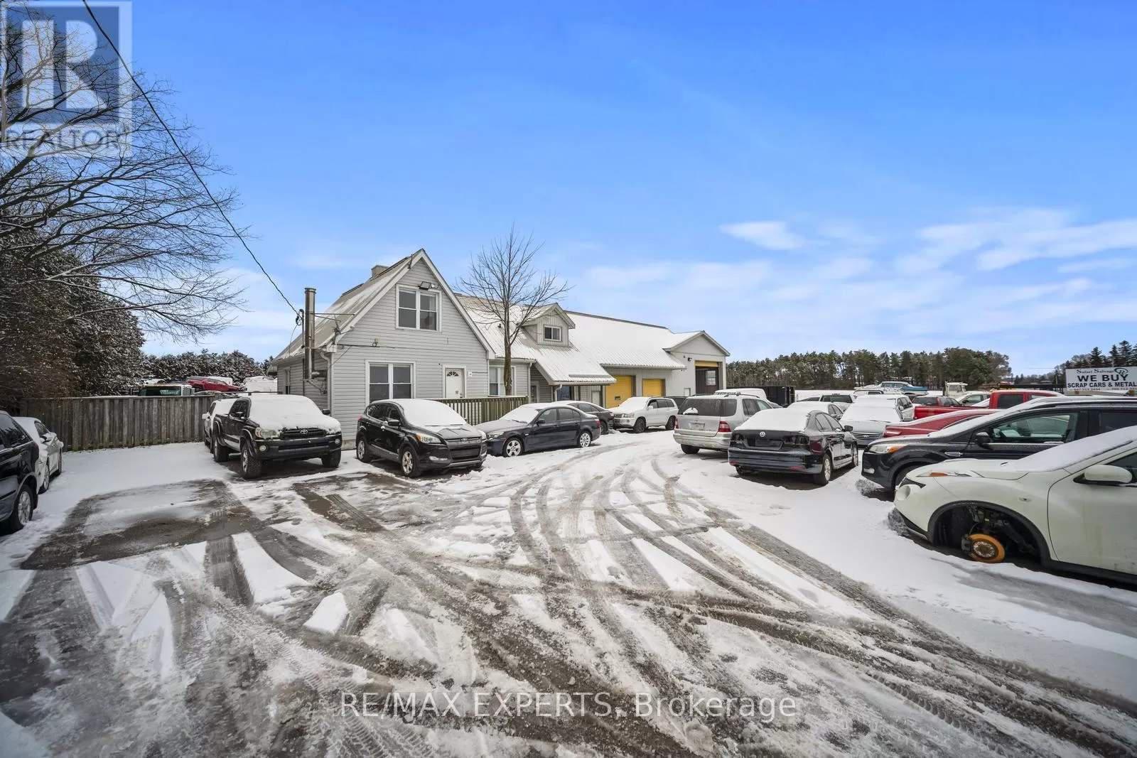 6903 Highway 27, Innisfil, Ontario L9S 3H8