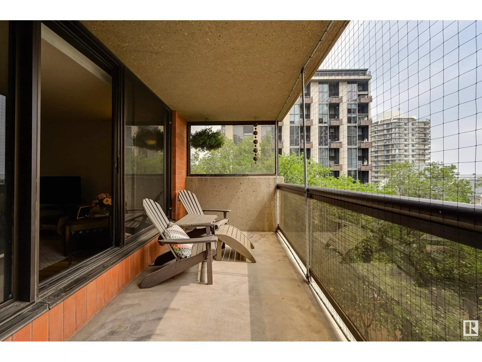 Apartment for rent: #6c 10050 118 St Nw, Edmonton, Alberta T5K 2M8