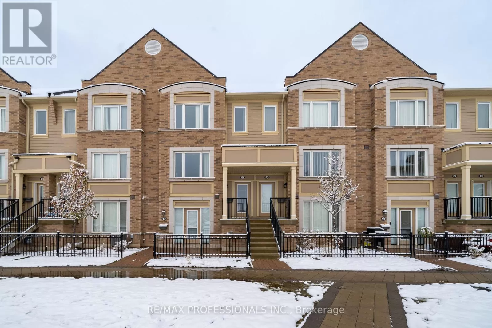 Row / Townhouse for rent: 7 - 3135 Boxford Crescent, Mississauga, Ontario L5M 0P4