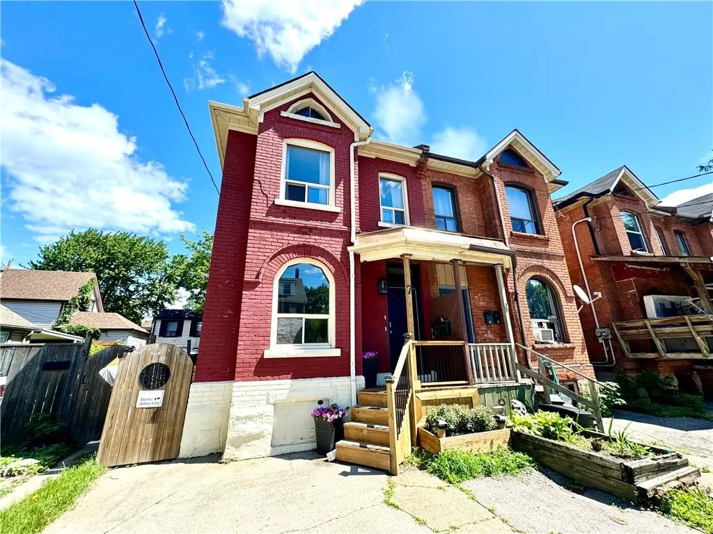 House for rent: 7 Nightingale Street, Hamilton, Ontario L8L 1R6