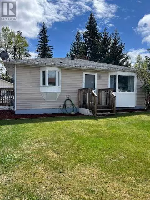 House for rent: 71 Beaver Drive, Whitecourt, Alberta T7S 1G7