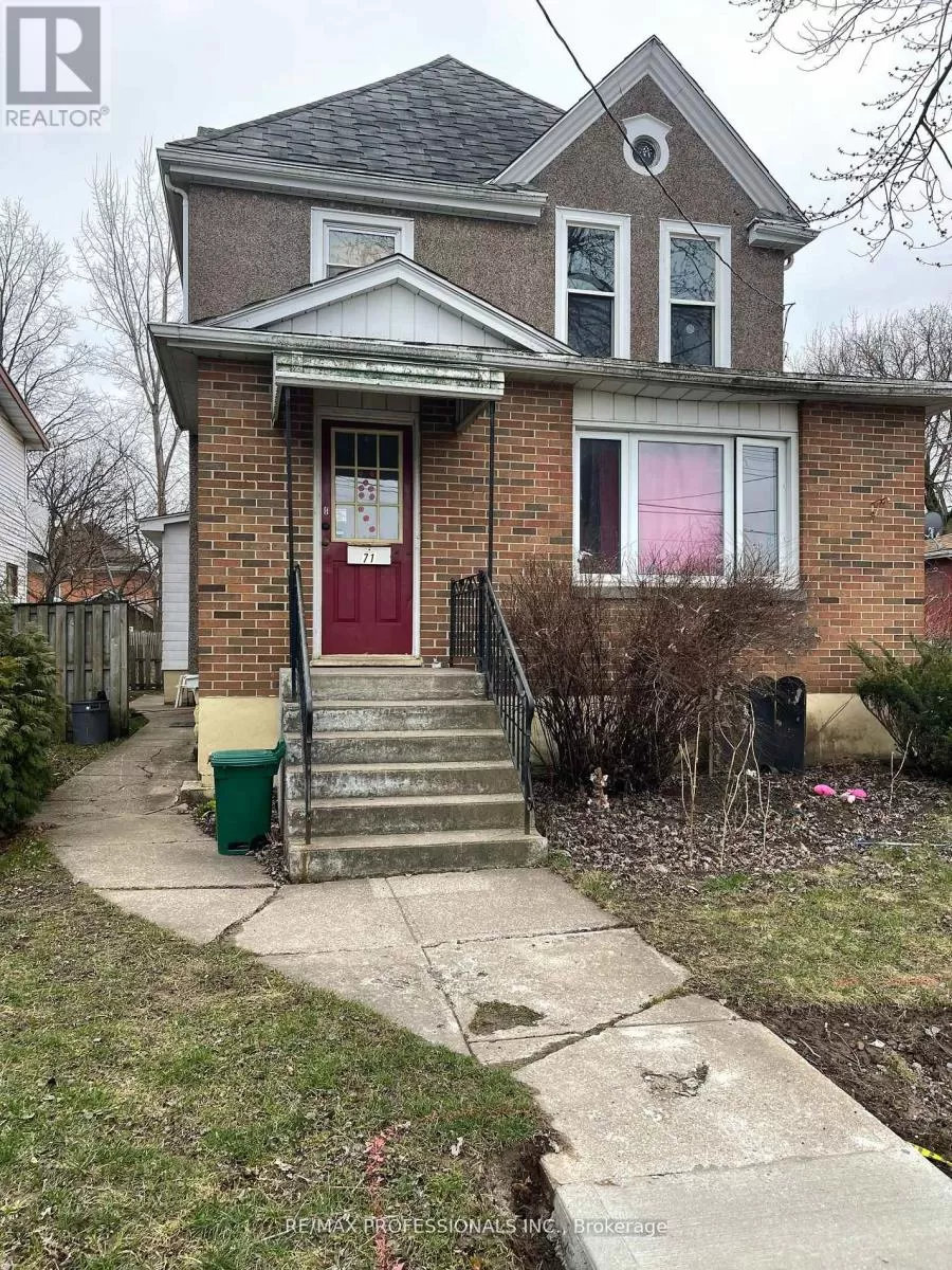 House for rent: 71 Young Street, Welland, Ontario L3B 4C5