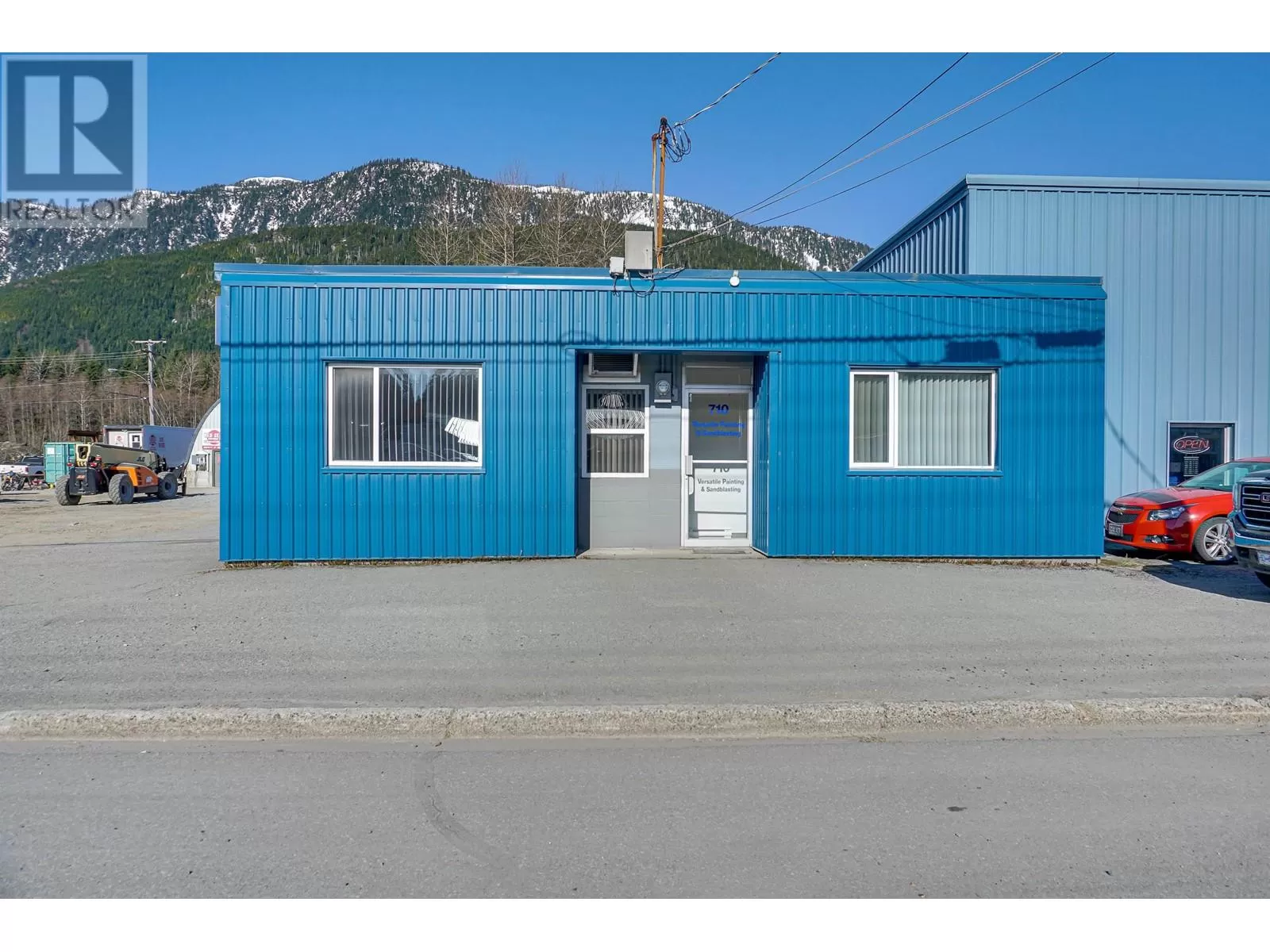 710 Enterprise Avenue, Kitimat, British Columbia V8C 2E6