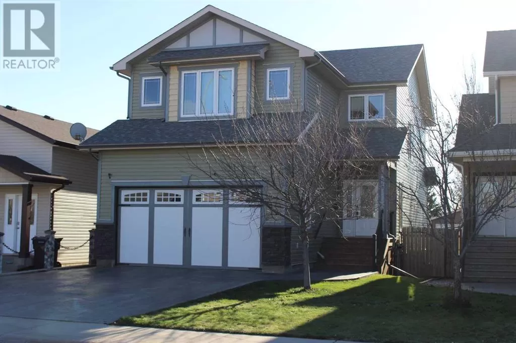 House for rent: 715 Northridge Avenue, Picture Butte, Alberta T0K 1V0