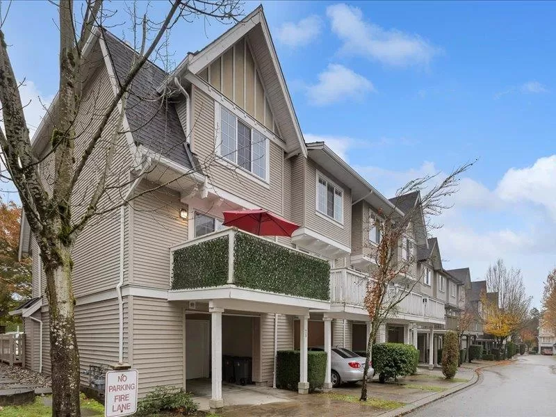 Row / Townhouse for rent: 75 8775 161 Street, Surrey, British Columbia V4N 5G3