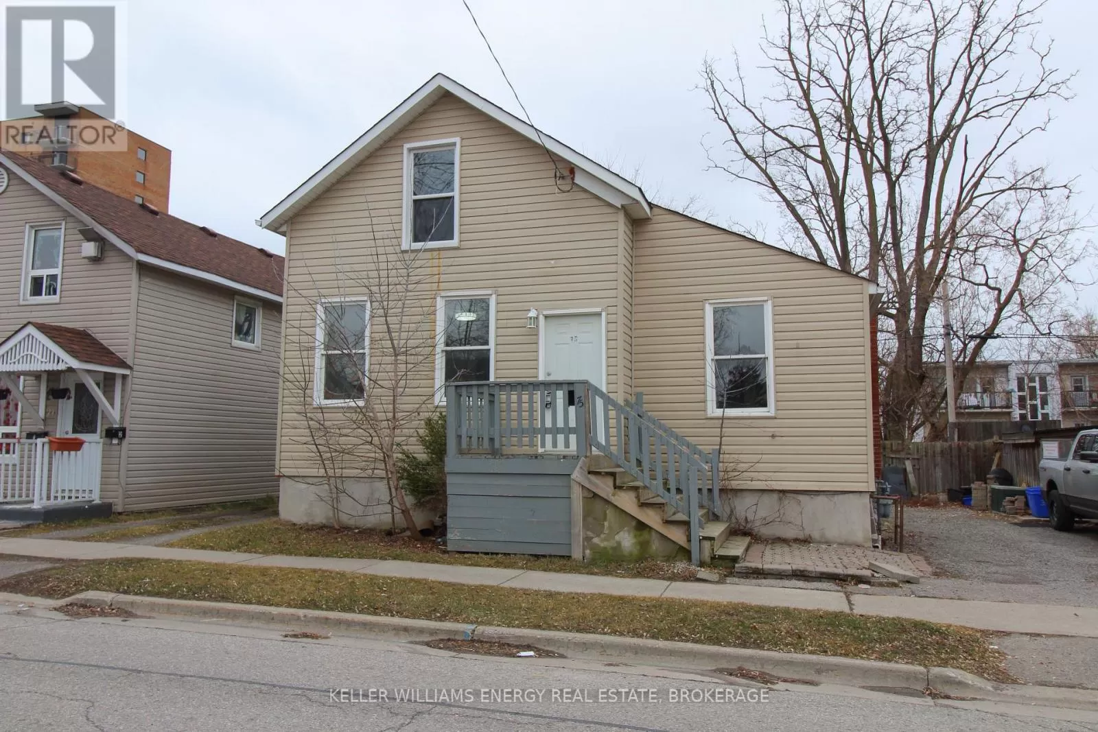 House for rent: 75 Colborne Street W, Oshawa, Ontario L1G 1L8