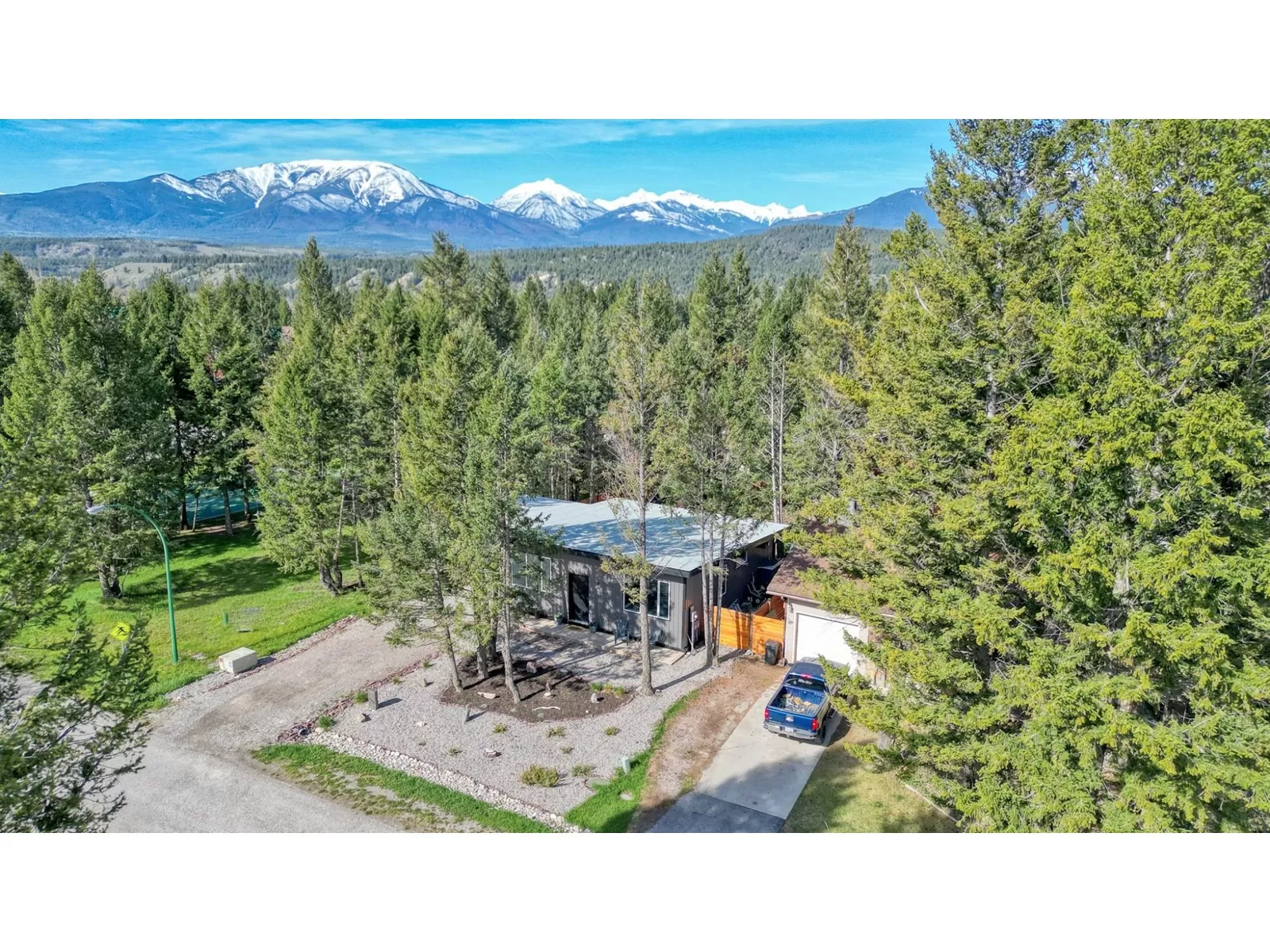 House for rent: 7501 Rivercrest Road, Radium Hot Springs, British Columbia V0A 1M0