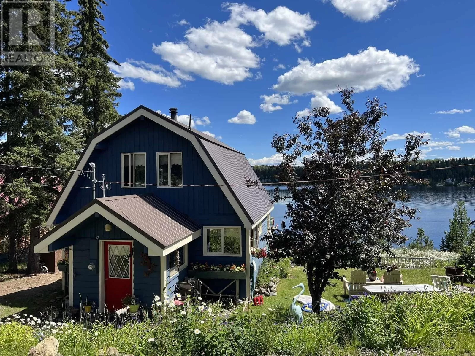House for rent: 7522 Burgess Road, Deka Lake / Sulphurous / Hathaway Lakes, British Columbia V0K 1X3