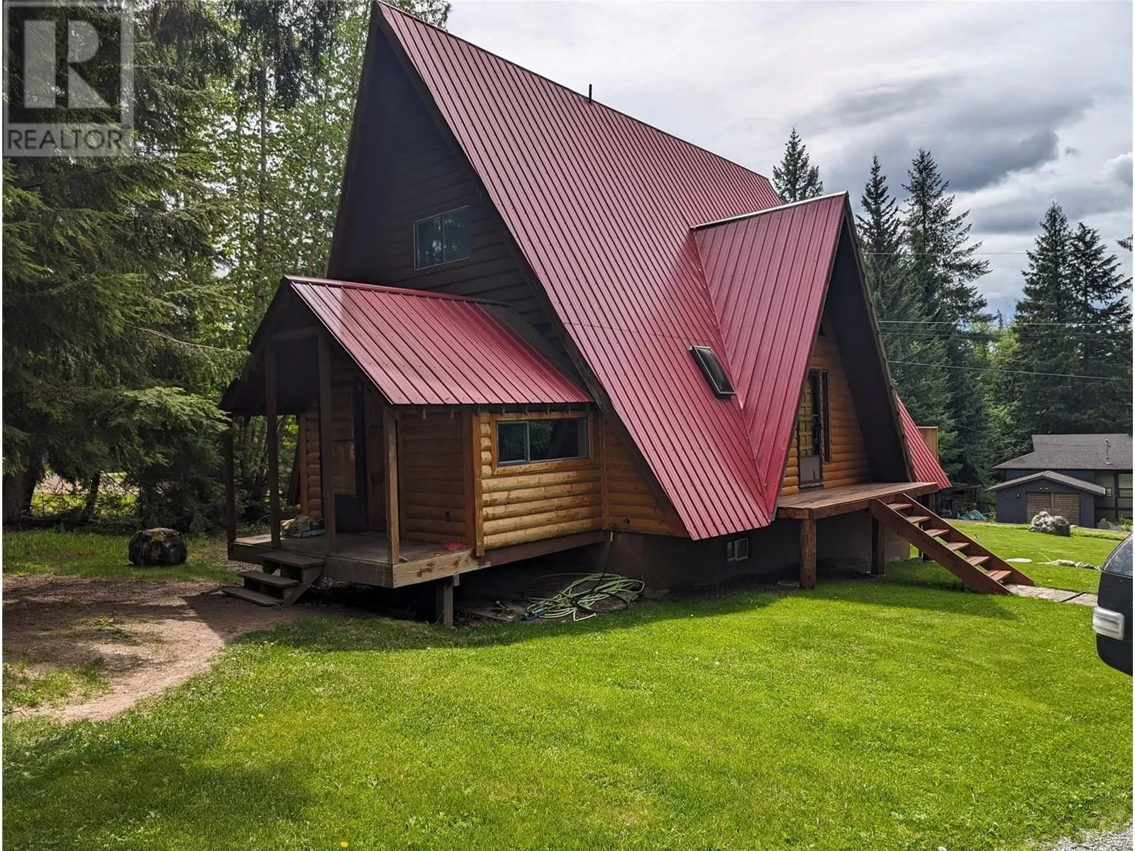 House for rent: 7680 Mountain Drive Lot# 23, Anglemont, British Columbia V0E 1M8