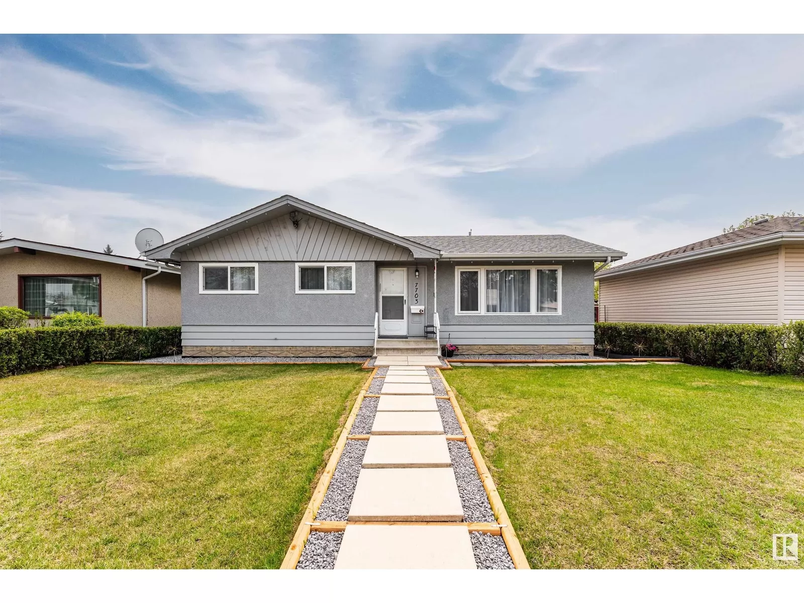 House for rent: 7703 132a Av Nw, Edmonton, Alberta T5C 2C4