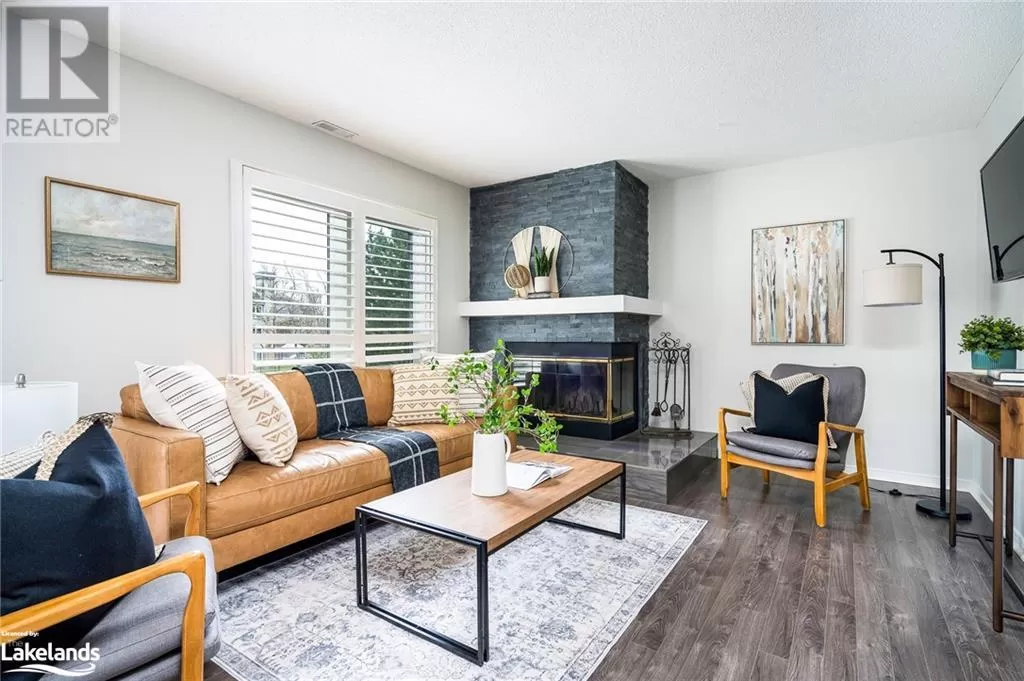 Apartment for rent: 789 Johnston Park Avenue, Collingwood, Ontario L9Y 5B7