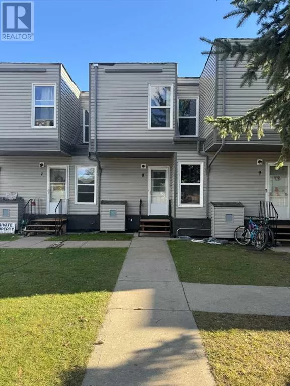 Row / Townhouse for rent: 8, 5429 10 Avenue, Edson, Alberta T7E 1K2