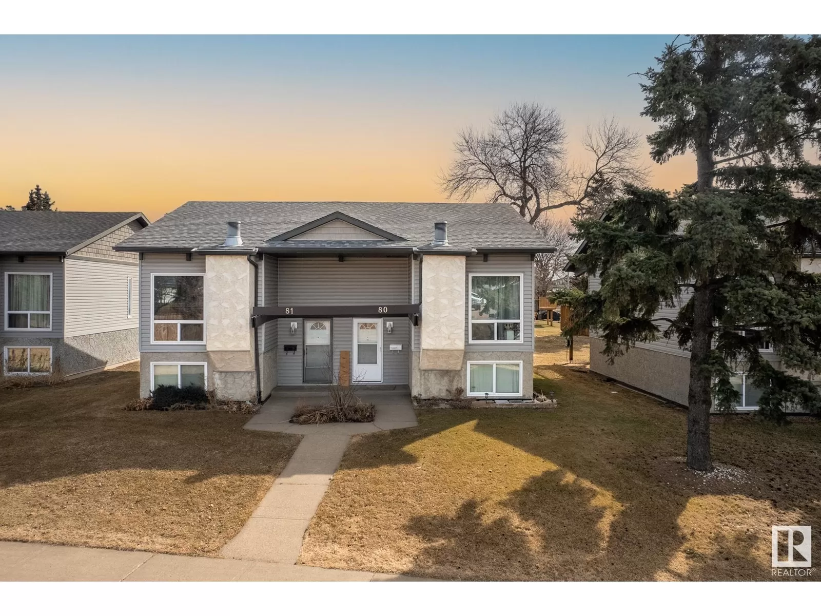Duplex for rent: #80 11440 152b Av Nw, Edmonton, Alberta T5X 1E8