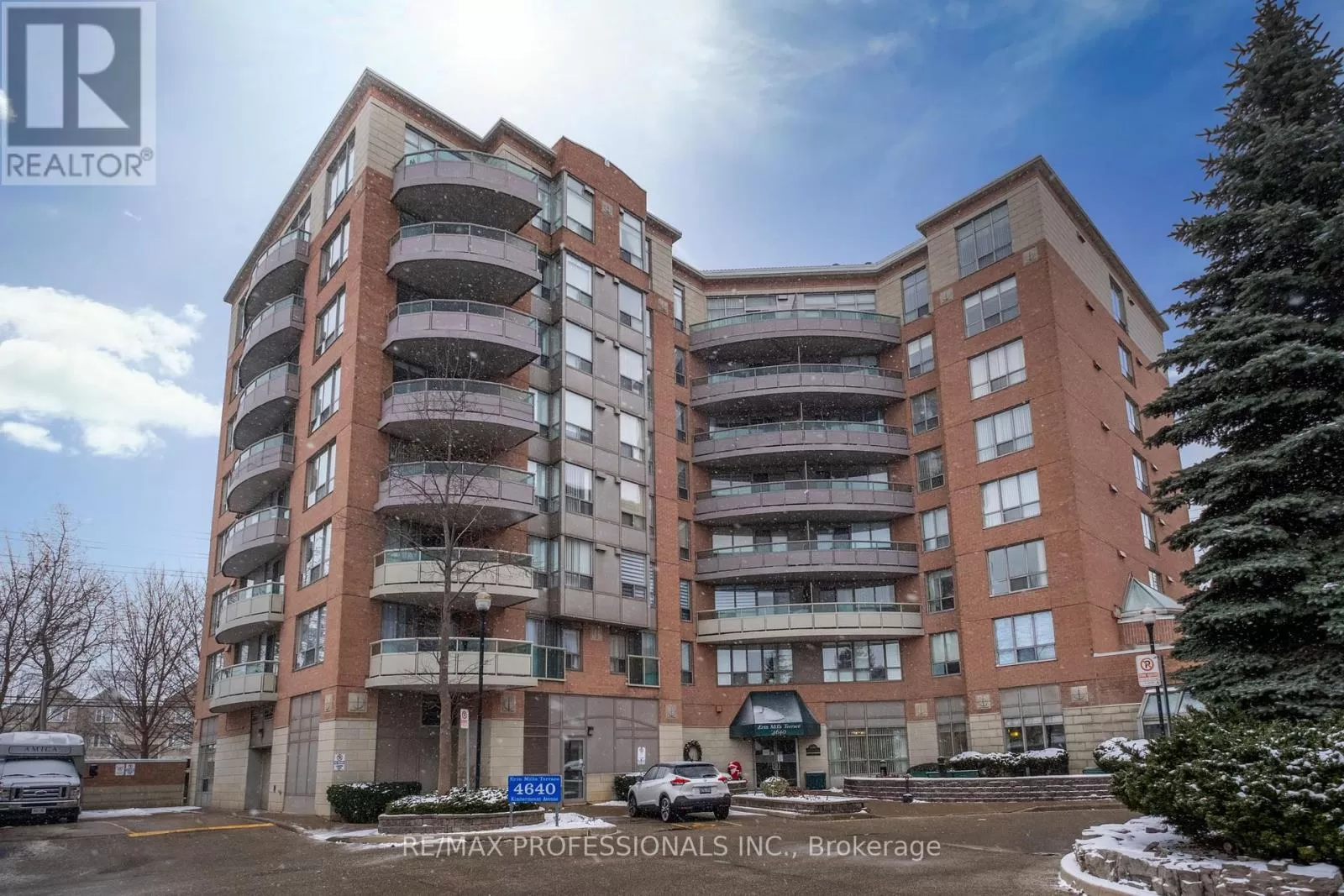 Apartment for rent: 801 - 4640 Kimbermount Avenue, Mississauga, Ontario L5M 5W6