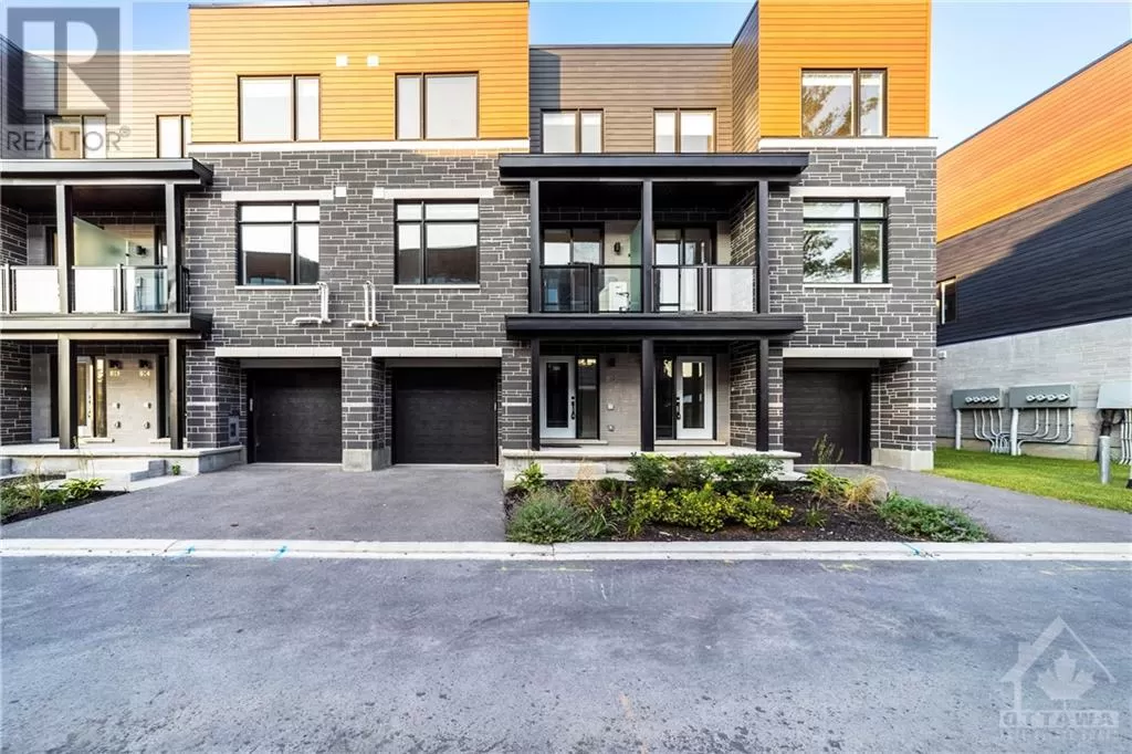 Row / Townhouse for rent: 812 Star Private, Ottawa, Ontario K2L 1W2