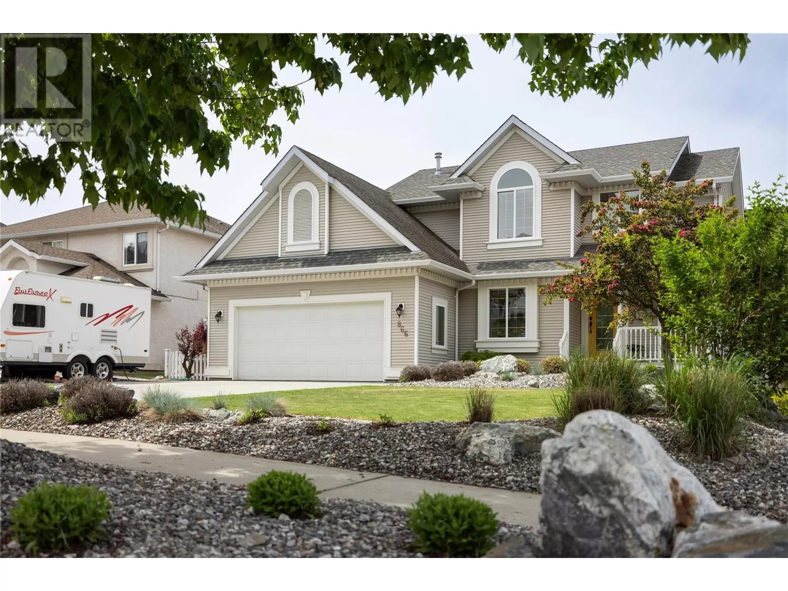 House for rent: 866 Middleton Way, Vernon, British Columbia V1B 3V5