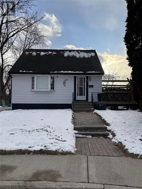 House for rent: 875 Francois, Windsor, Ontario N8Y 3W5