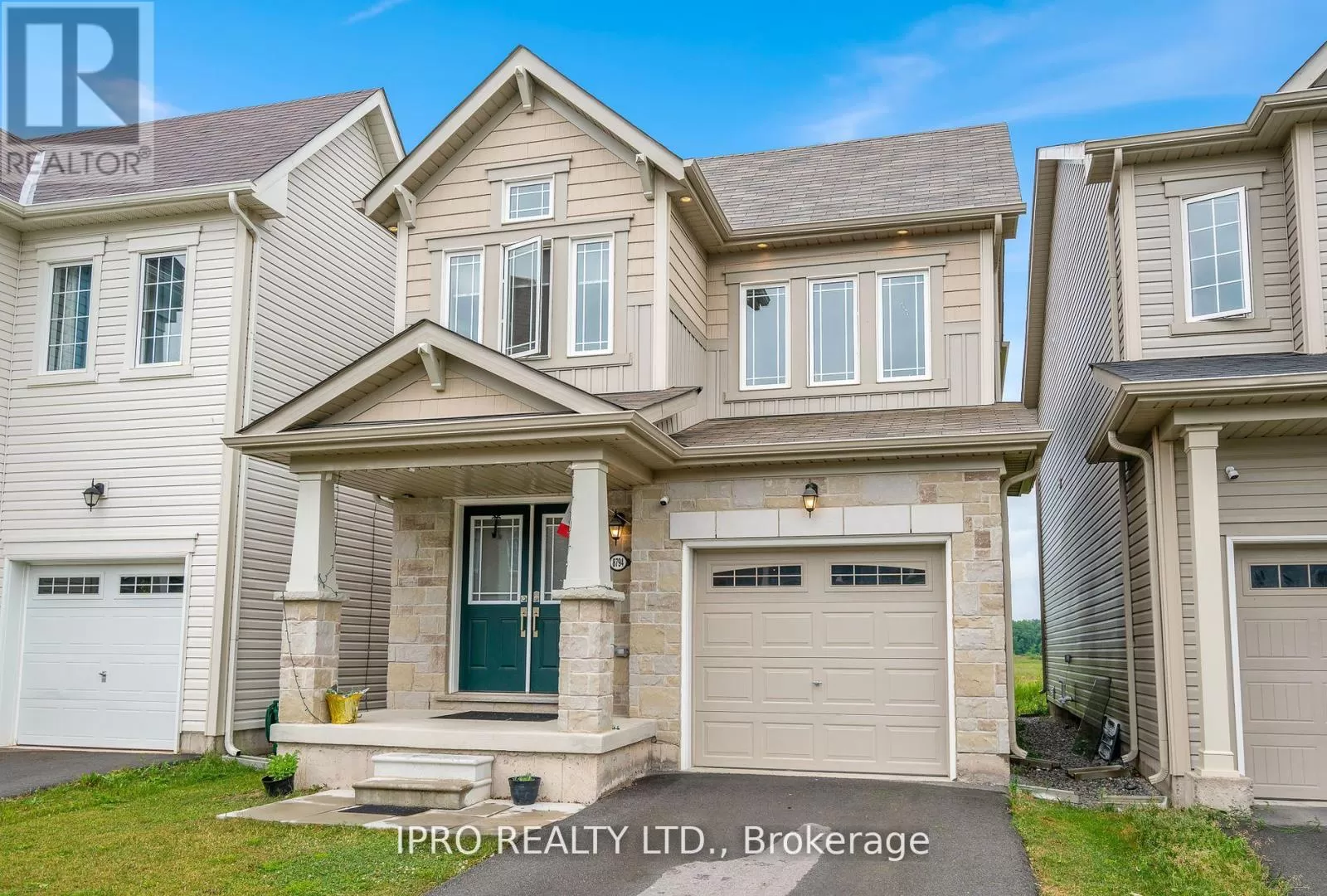 House for rent: 8794 Sourgum Avenue, Niagara Falls, Ontario L2H 3S2