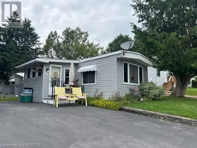 Mobile Home for rent: 90 Sussex Square, Georgian Bluffs, Ontario N4K 5N5