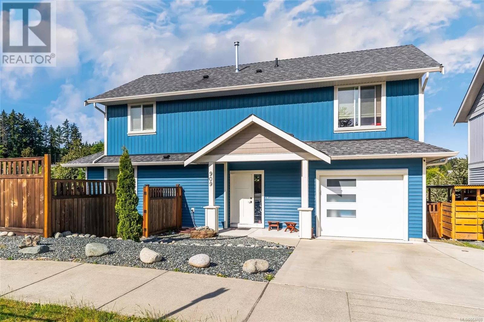 House for rent: 909 Boardwalk Ave, Nanaimo, British Columbia V9R 0J8