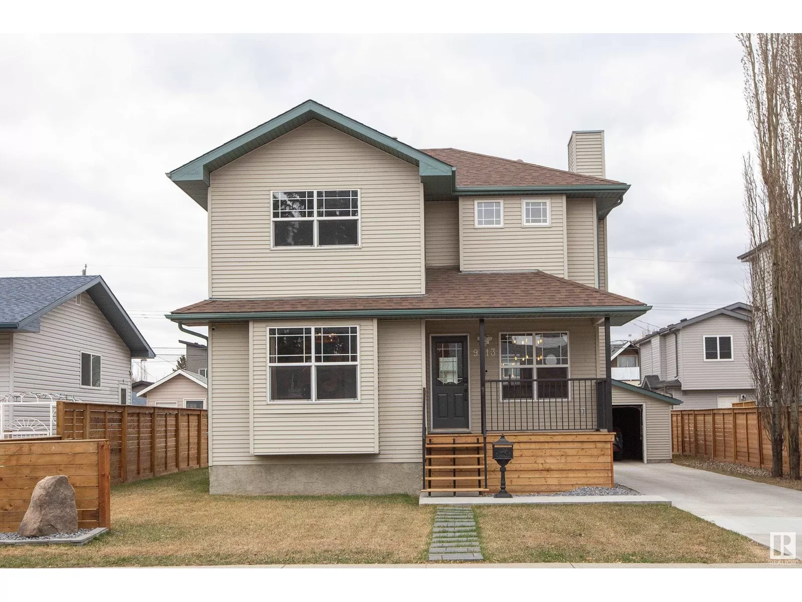 House for rent: 9713 160 St Nw, Edmonton, Alberta T5P 3C9