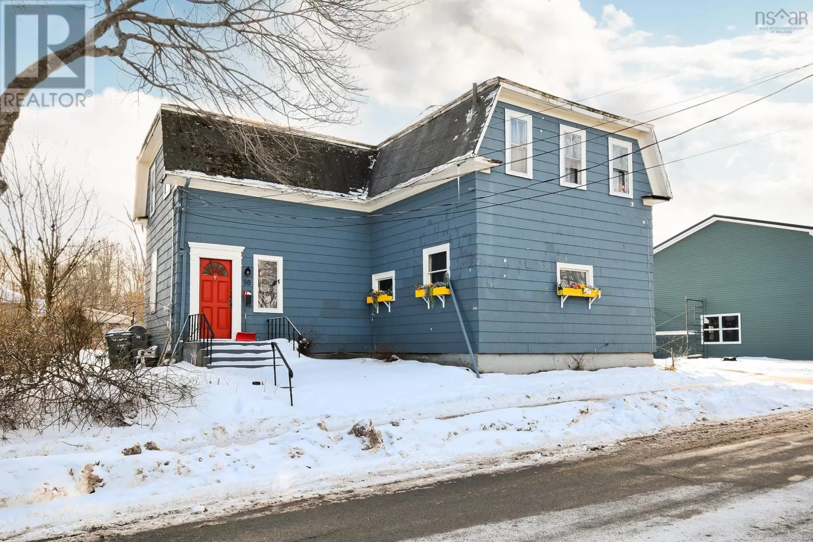 House for rent: 98 Center Street, Sydney, Nova Scotia B1P 2H2