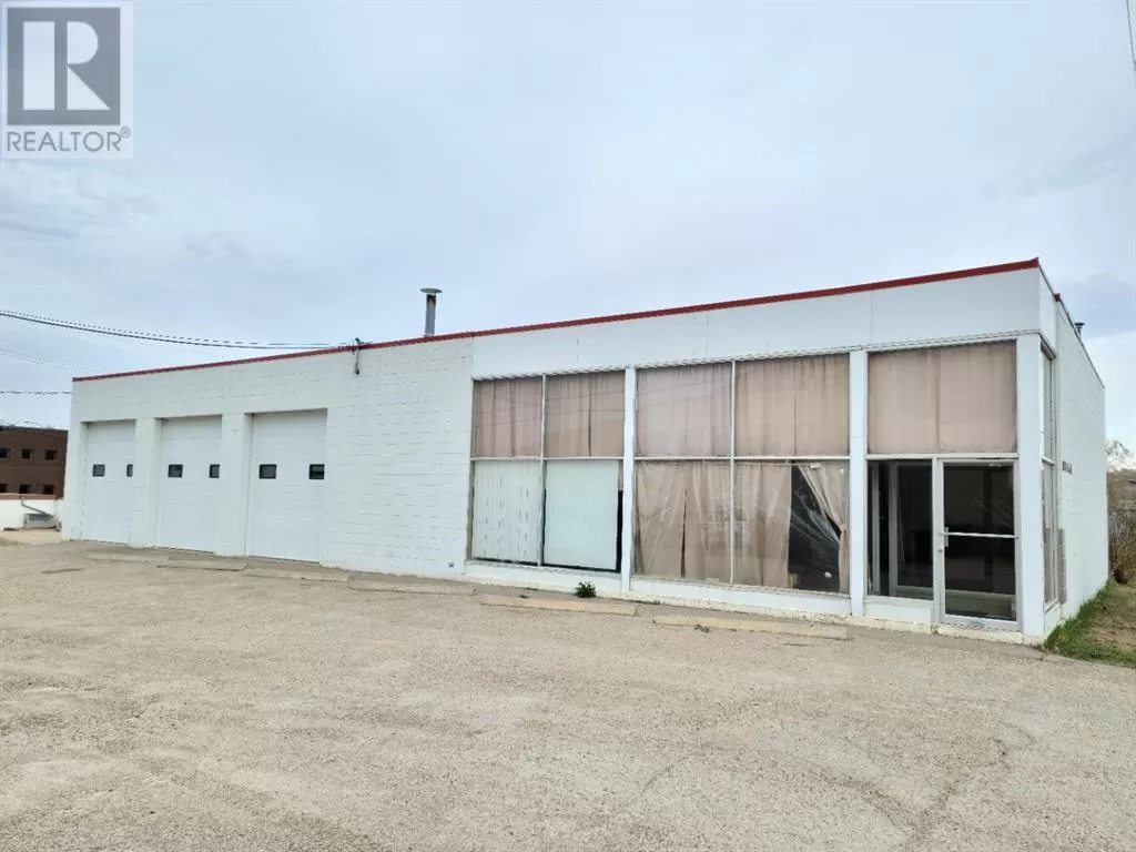 Commercial Mix for rent: 9909 96 Avenue, Peace River, Alberta T8S 1R7