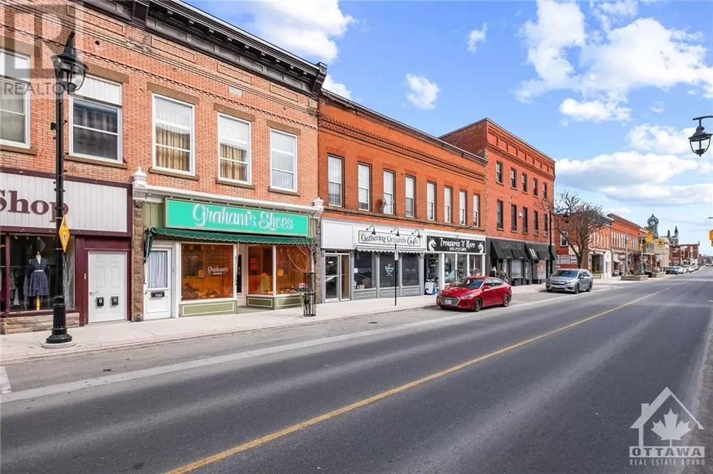 B - 139 Bridge Street, Carleton Place, Ontario K7C 2V6