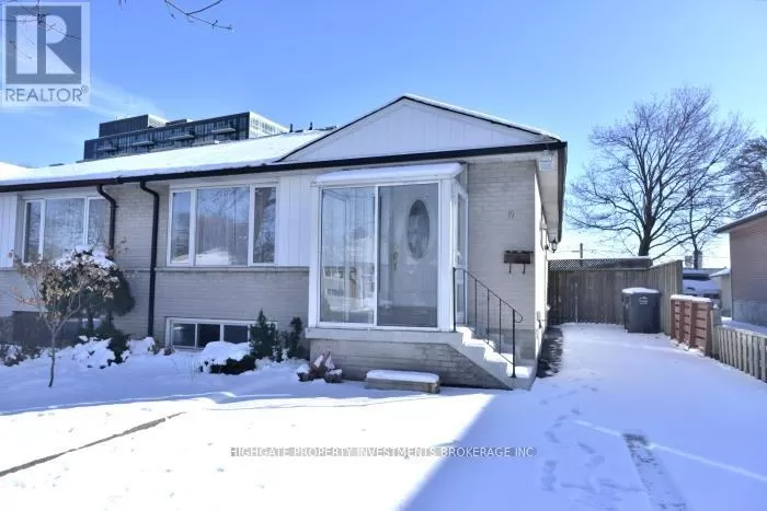 House for rent: Bsmt - 19 Avondale Boulevard, Brampton, Ontario L6T 1H1