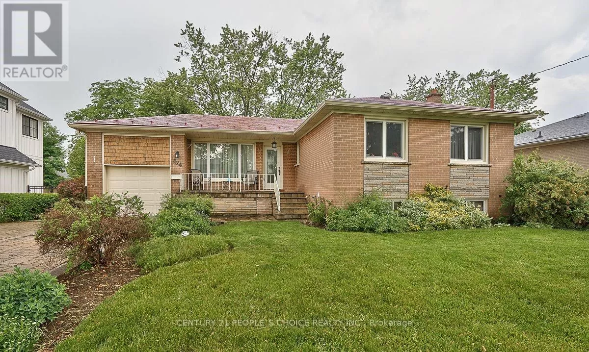 House for rent: Bsmt - 424 Saville Crescent, Oakville, Ontario L6L 3T8