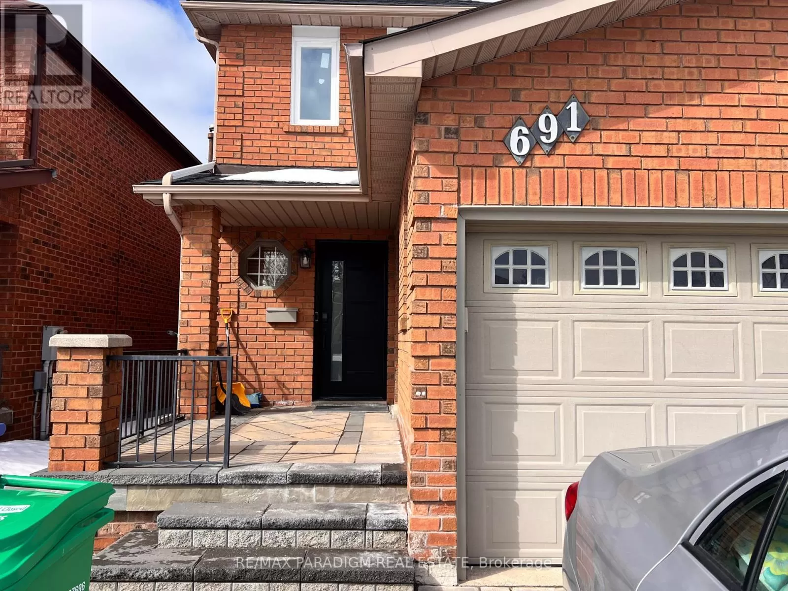 House for rent: Bsmt - 691 Ashprior Avenue, Mississauga, Ontario L5R 3N8