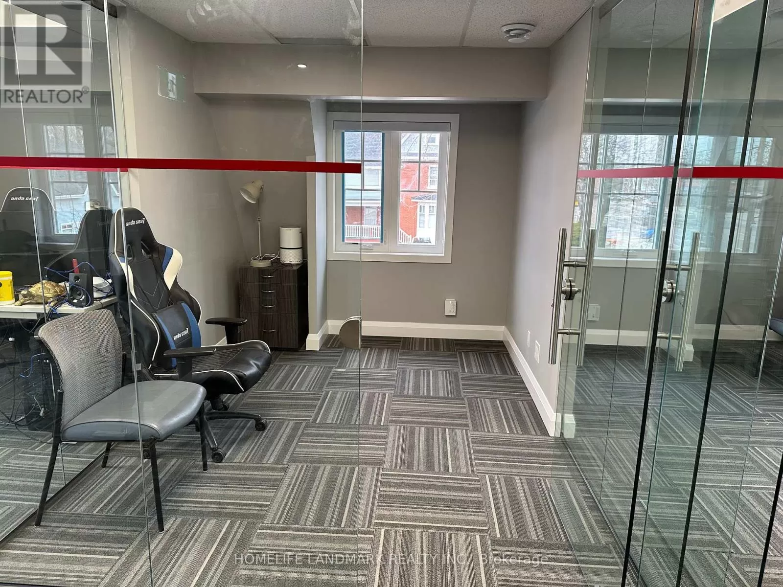 Offices for rent: D - 4470 Highway 7 E, Markham (Unionville), Ontario L3R 1M3