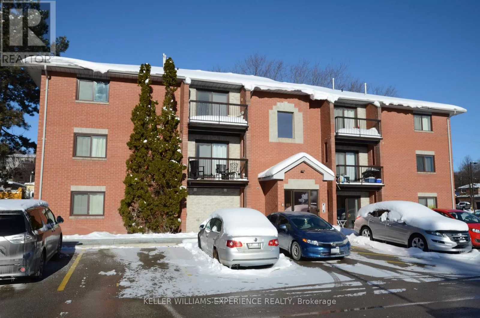 Apartment for rent: D7 - 163 Edgehill Drive, Barrie, Ontario L4N 1L9