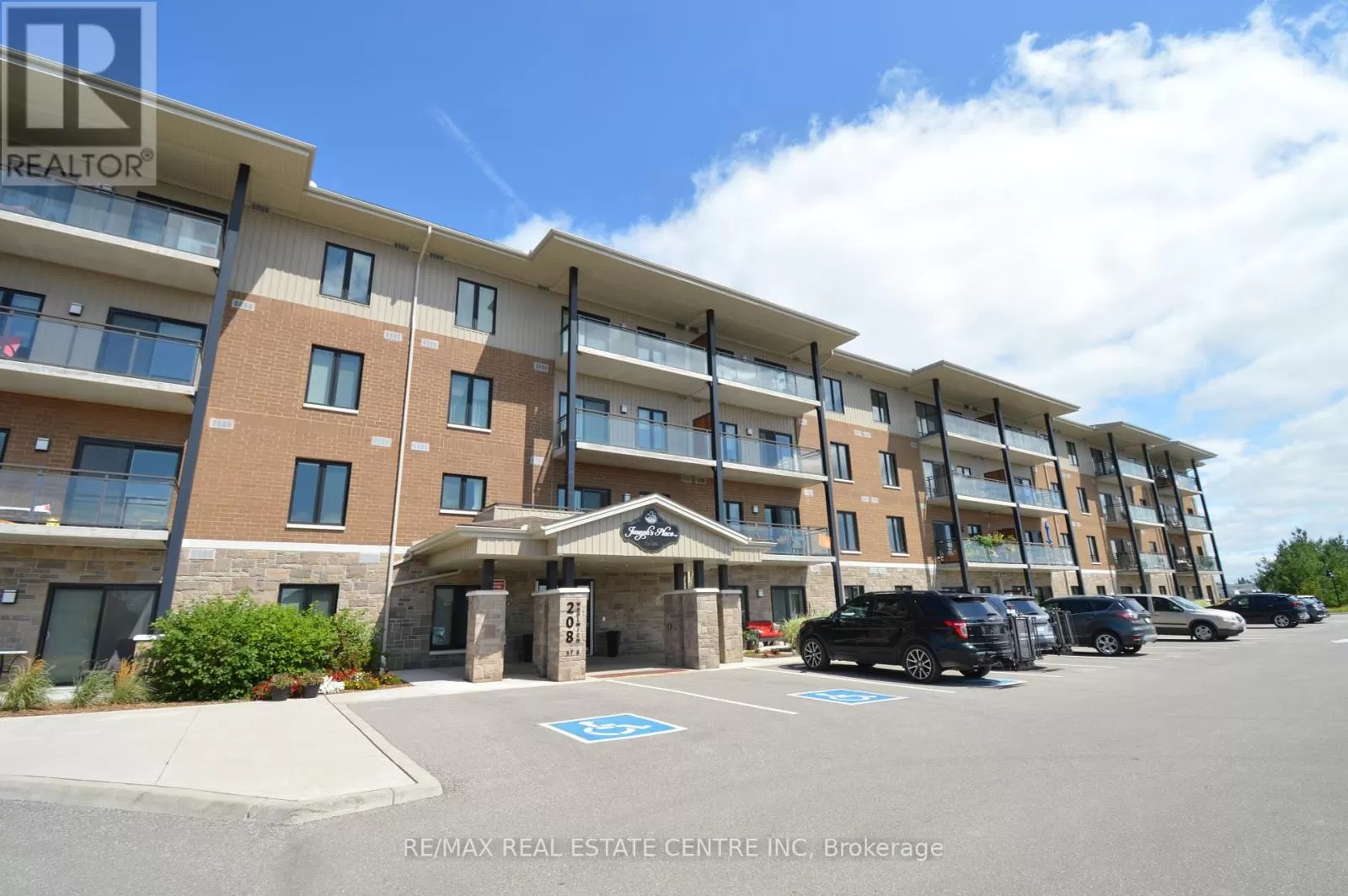 Apartment for rent: Ll14 - 208 Woolwich Street S, Woolwich, Ontario N0B 1M0