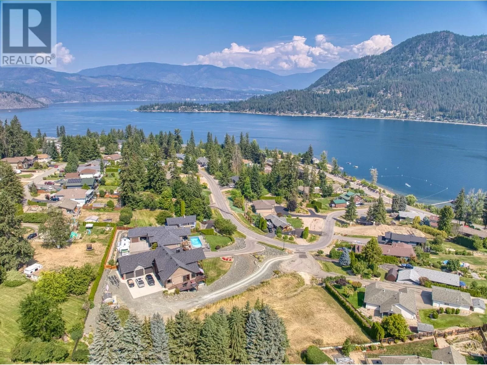 Other for rent: Lot 27 Sunrise Boulevard, Blind Bay, British Columbia V0E 2W2