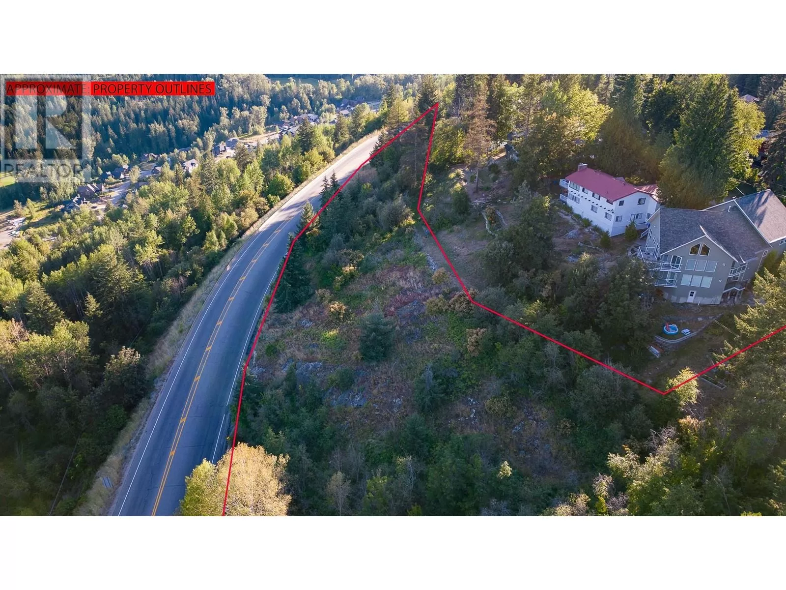 Other for rent: Lot 3 3b Highway, Rossland, British Columbia V0G 1Y0