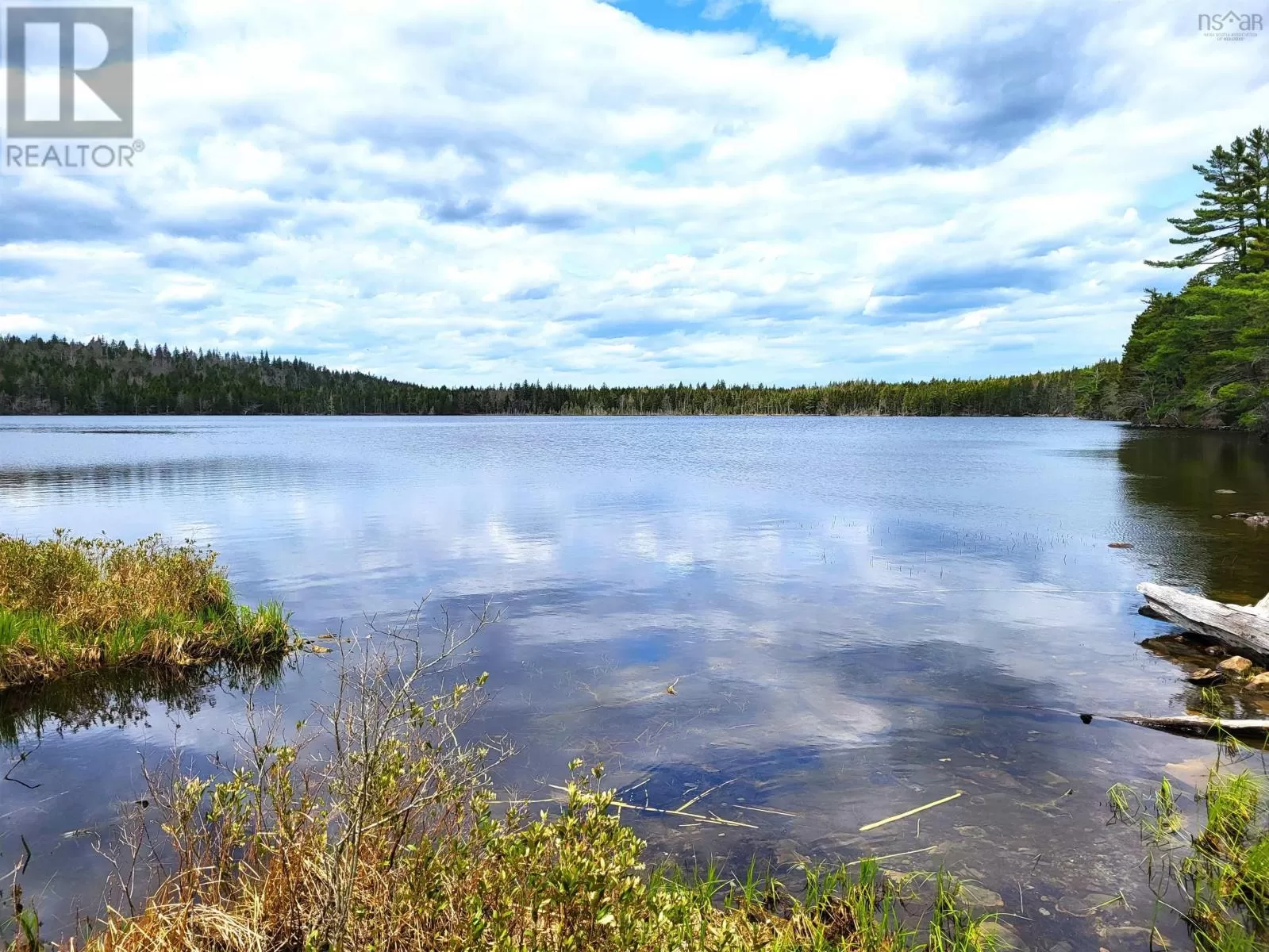 Lot Back Road, Voglers Cove, Nova Scotia B0J 2H0