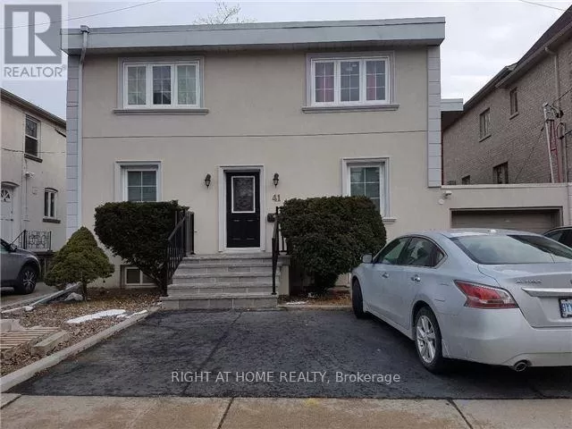 House for rent: Lower - 41 Cameron Avenue, Toronto, Ontario M2N 1C9