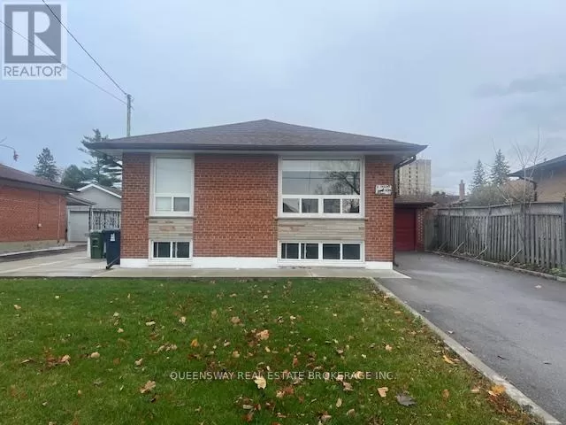 House for rent: Lower - 5 Talent Crescent, Toronto, Ontario M9N 2N5