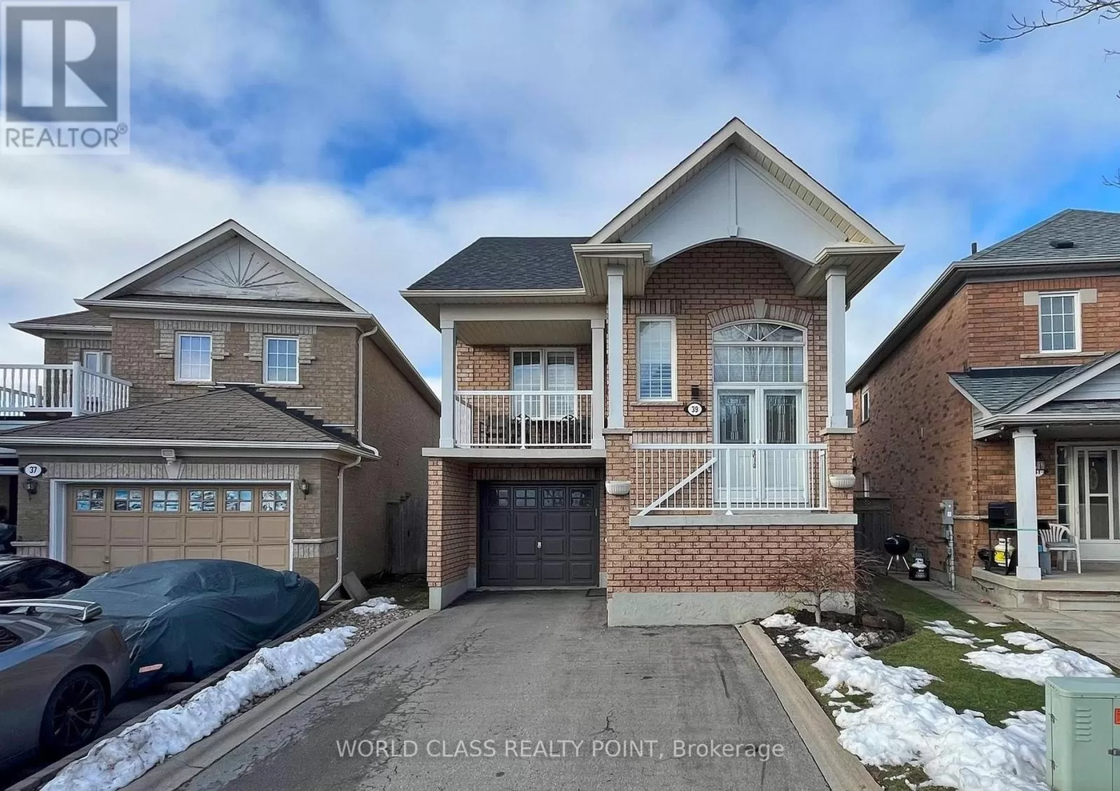 House for rent: Main - 39 Macbride Crescent, Vaughan, Ontario L6A 3R3