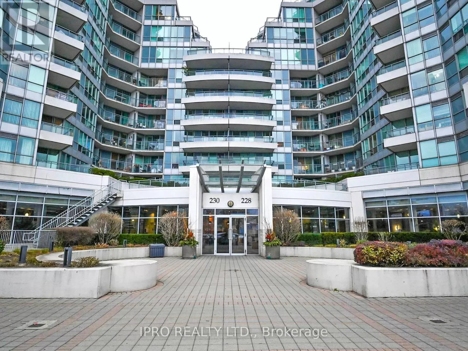 Apartment for rent: Sph2701 - 228 Queens Quay W, Toronto, Ontario M5J 2X1