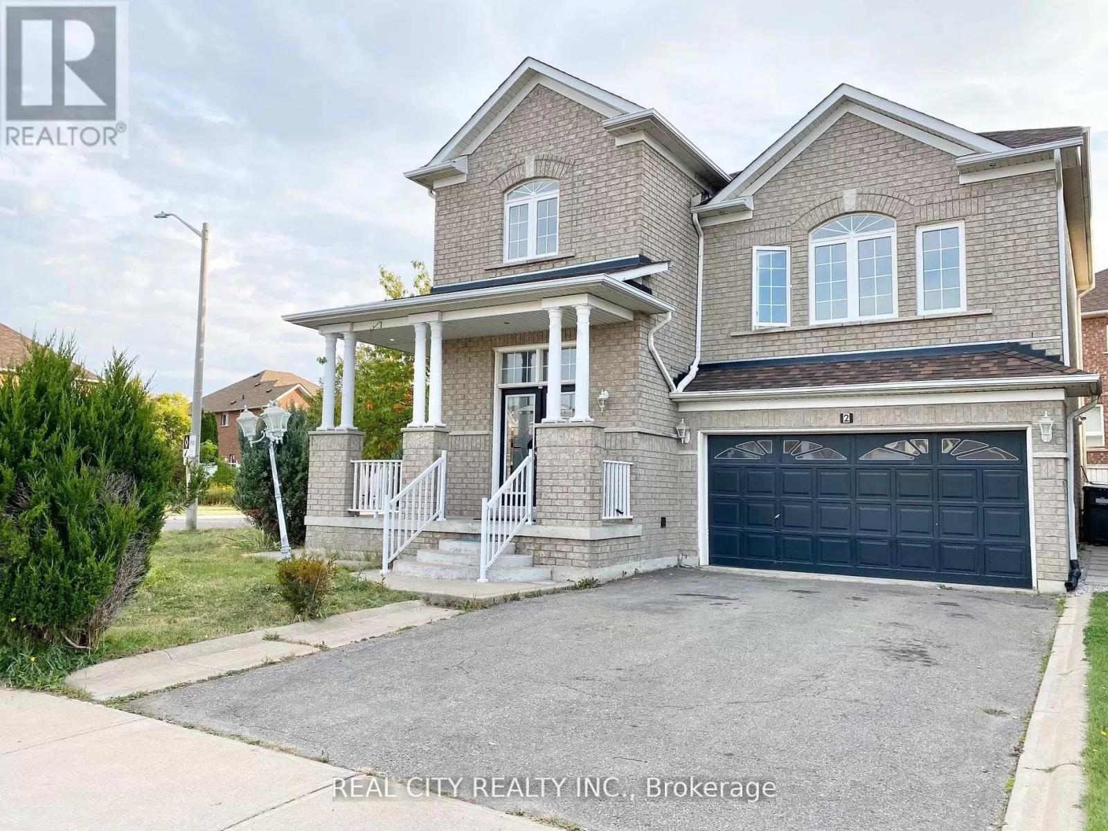 House for rent: Upper - 2 Wandering Trail Drive, Brampton, Ontario L7A 1V2