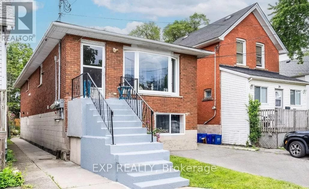 House for rent: Upper - 28 East 23rd Street, Hamilton, Ontario L8V 2W6