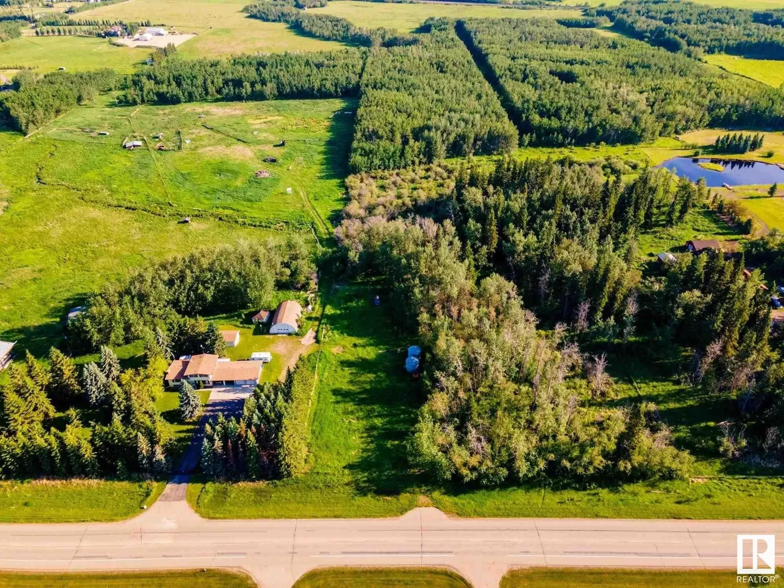 No Building for rent: Wye Road & Range Road 220, Rural Strathcona County, Alberta T8E 2J2