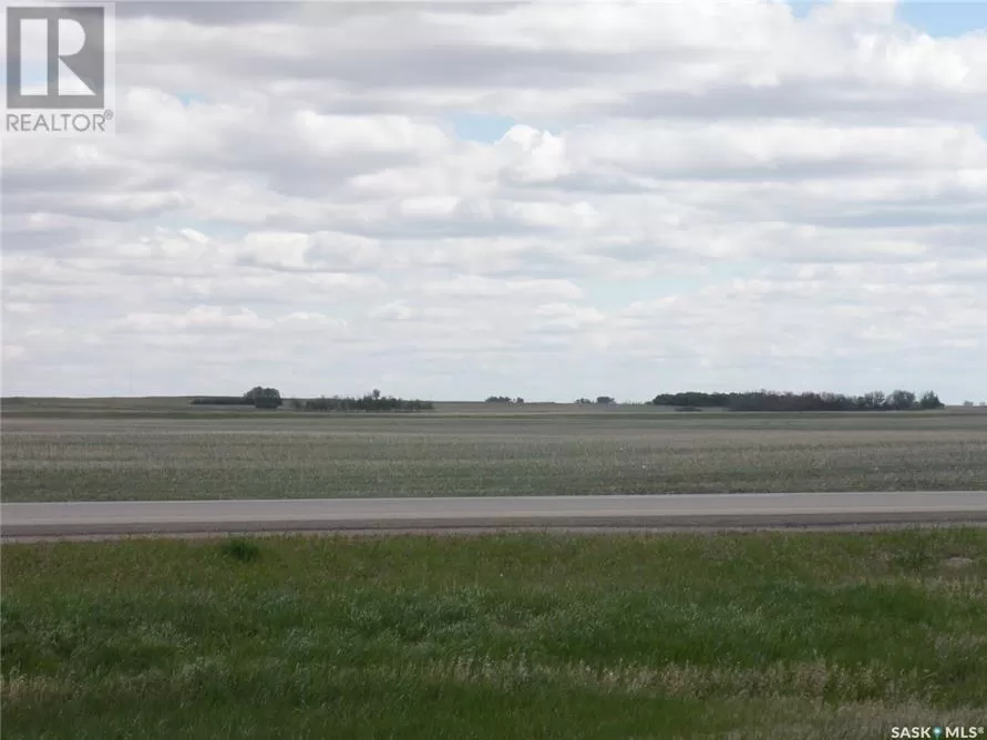 Unknown for rent: Yelich Farm 100 A, Mccraney Rm No. 282, Saskatchewan S0G 2N0